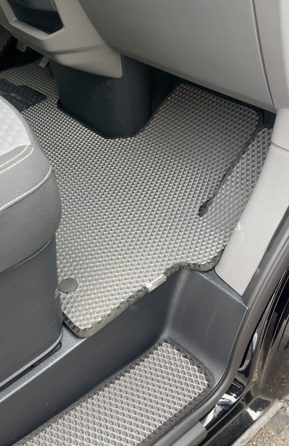 VOLKSWAGEN CARAVELLA 2025 SONRASI FULL SET EVA OTO PASPAS