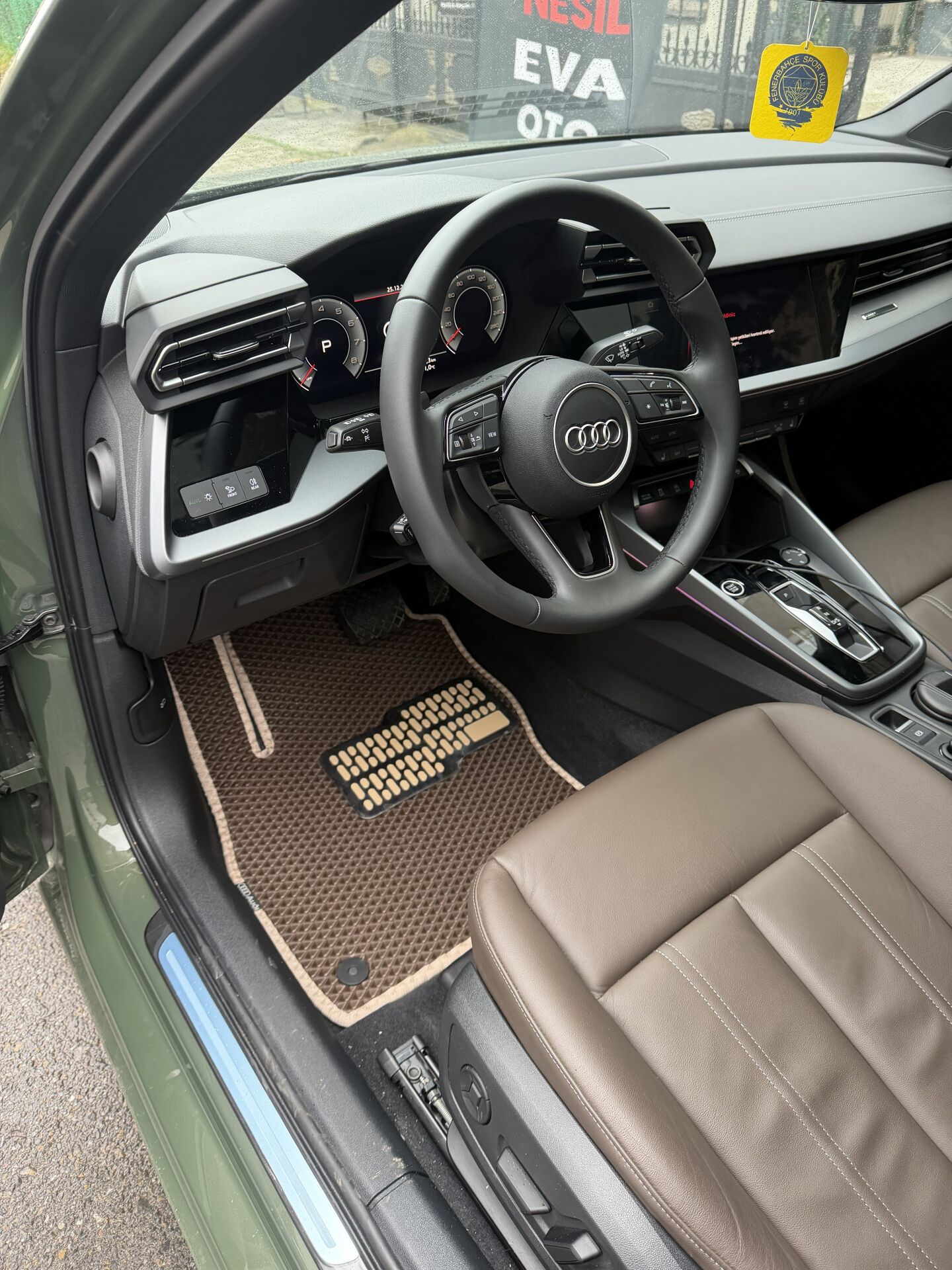 AUDİ A3 8Y SEDAN 2021 SONRASI EVA OTO PASPAS