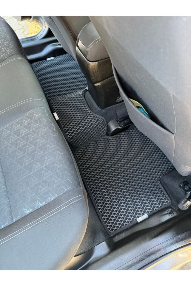 FİAT EGEA CROSS EVA OTO PASPAS