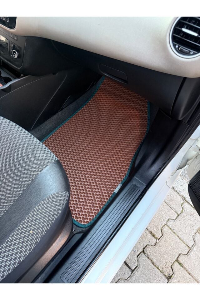 FİAT LİNEA 2007 SONRASI EVA OTO PASPAS