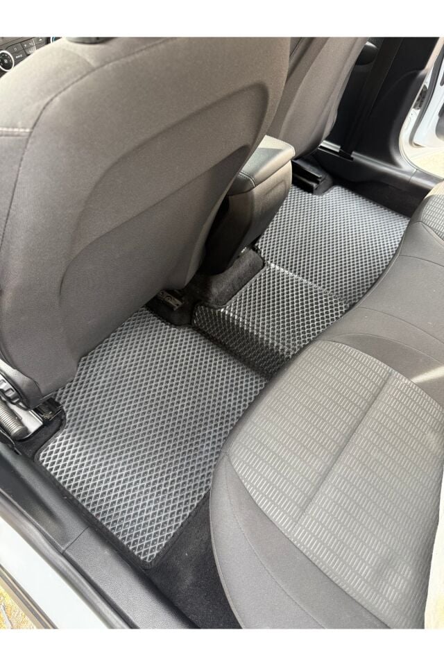 FORD FOCUS 4-4.5 SEDAN-HB-STWAGON 2019 SONRASI EVA OTO PASPAS