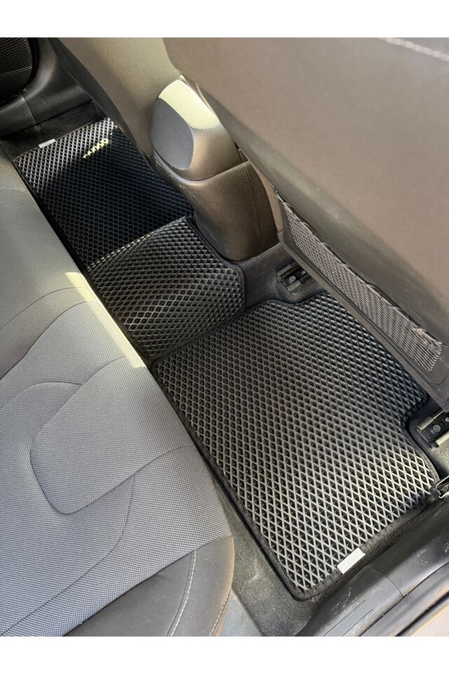 Hyundai Elantra 2020 Sonrası Eva Oto Paspas