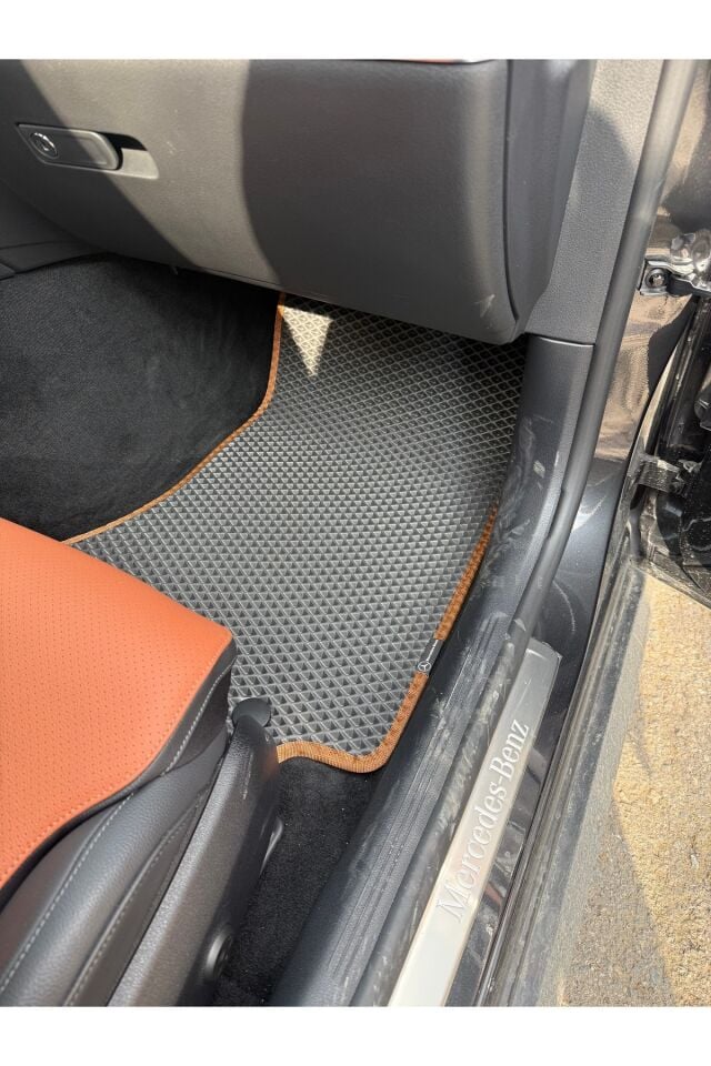 MERCEDES C SERİSİ W206 2021 SONRASI EVA OTO PASPAS