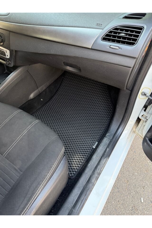 RENAULT FLUENCE 2010 SONRASI EVA OTO PASPAS