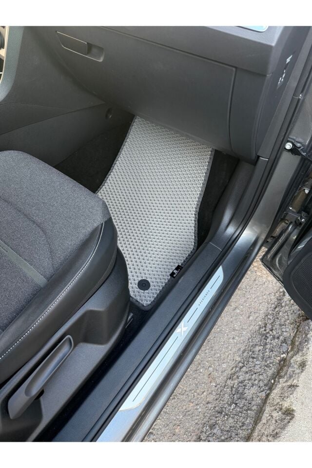 SEAT ATECA 2017 SONRASI EVA OTO PASPAS