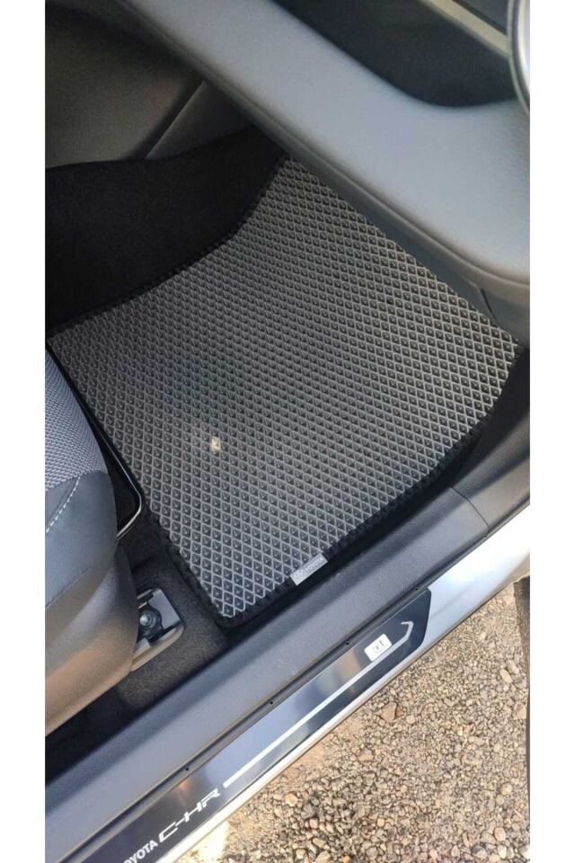 TOYOTA CHR 2023 SONRASI EVA OTO PASPAS