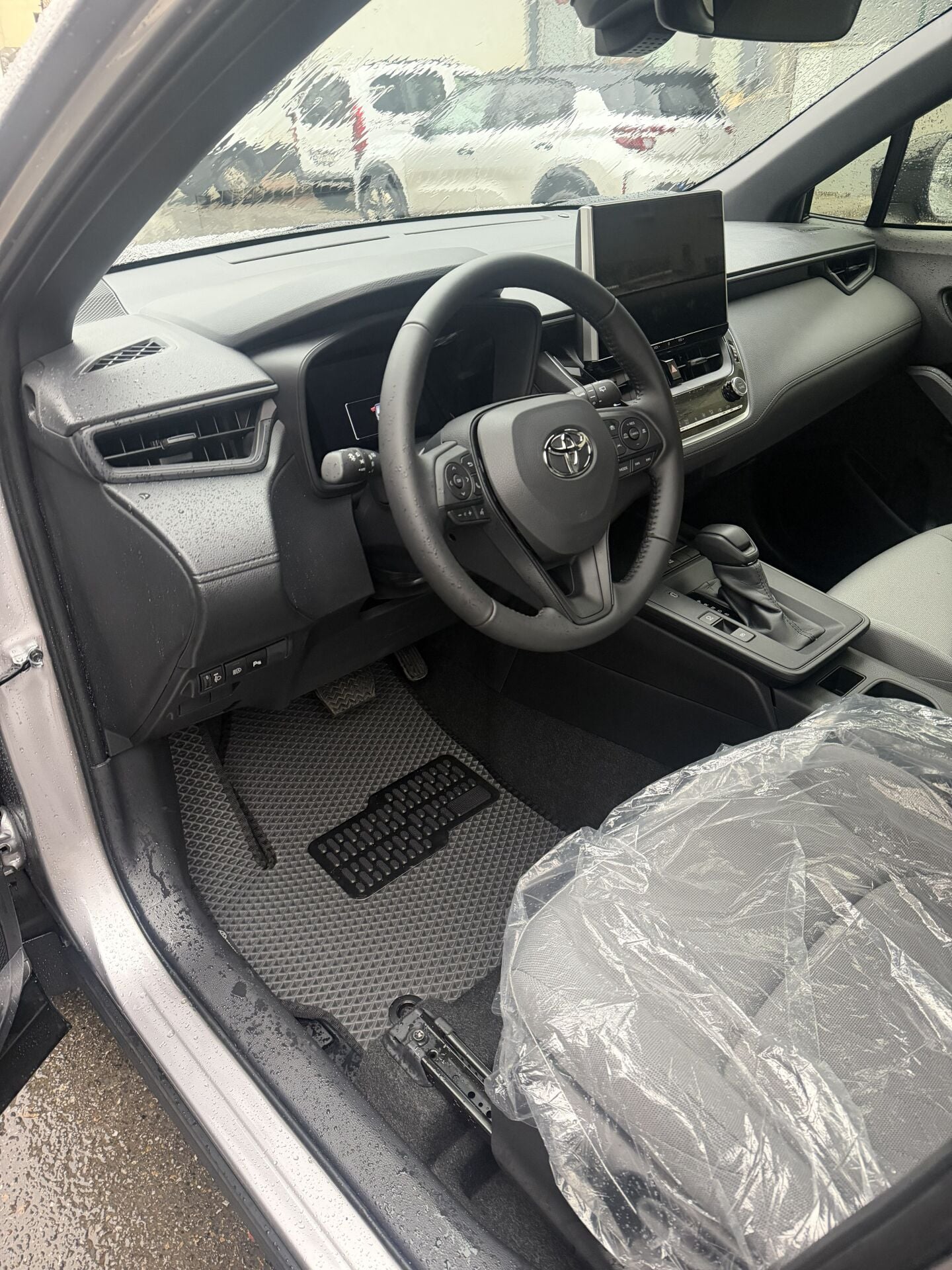 TOYOTA COROLLA CROSS 2022 SONRASI EVA OTO PASPAS