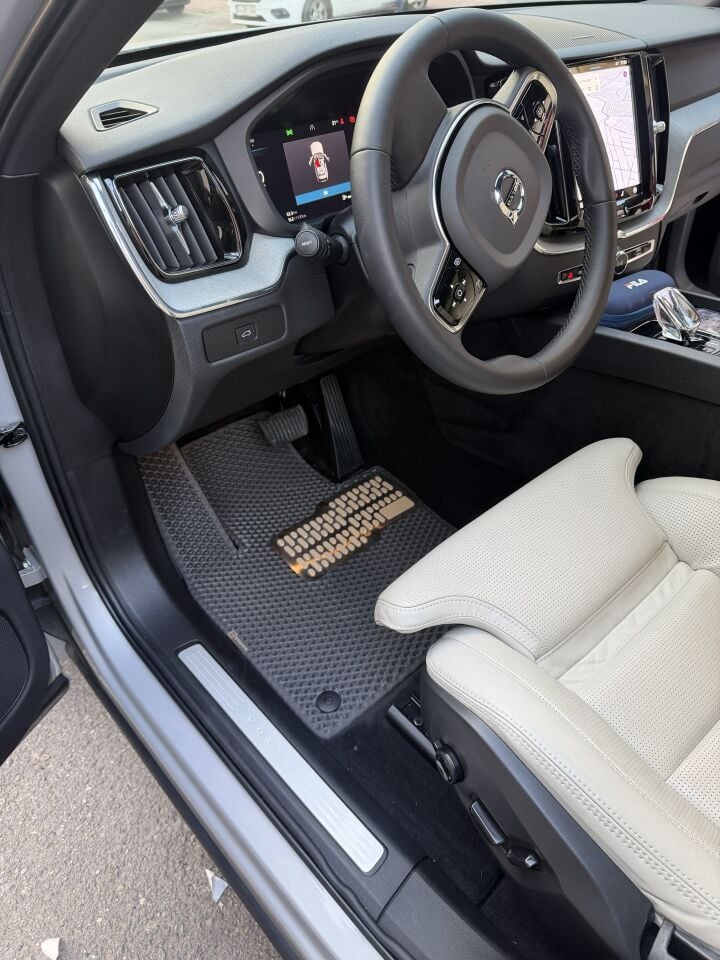 VOLVO XC60 2017 SONRASI EVA OTO PASPAS
