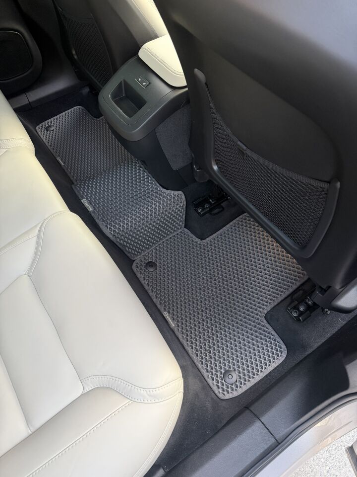 VOLVO XC60 2017 SONRASI EVA OTO PASPAS