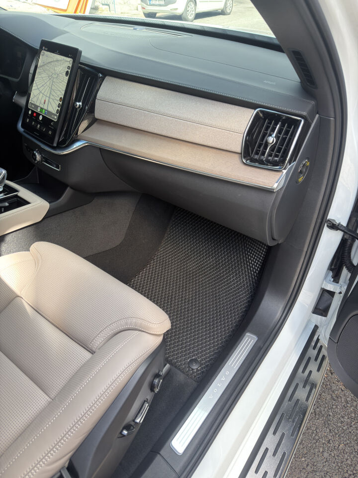 VOLVO XC90 2015 SONRASI EVA OTO PASPAS