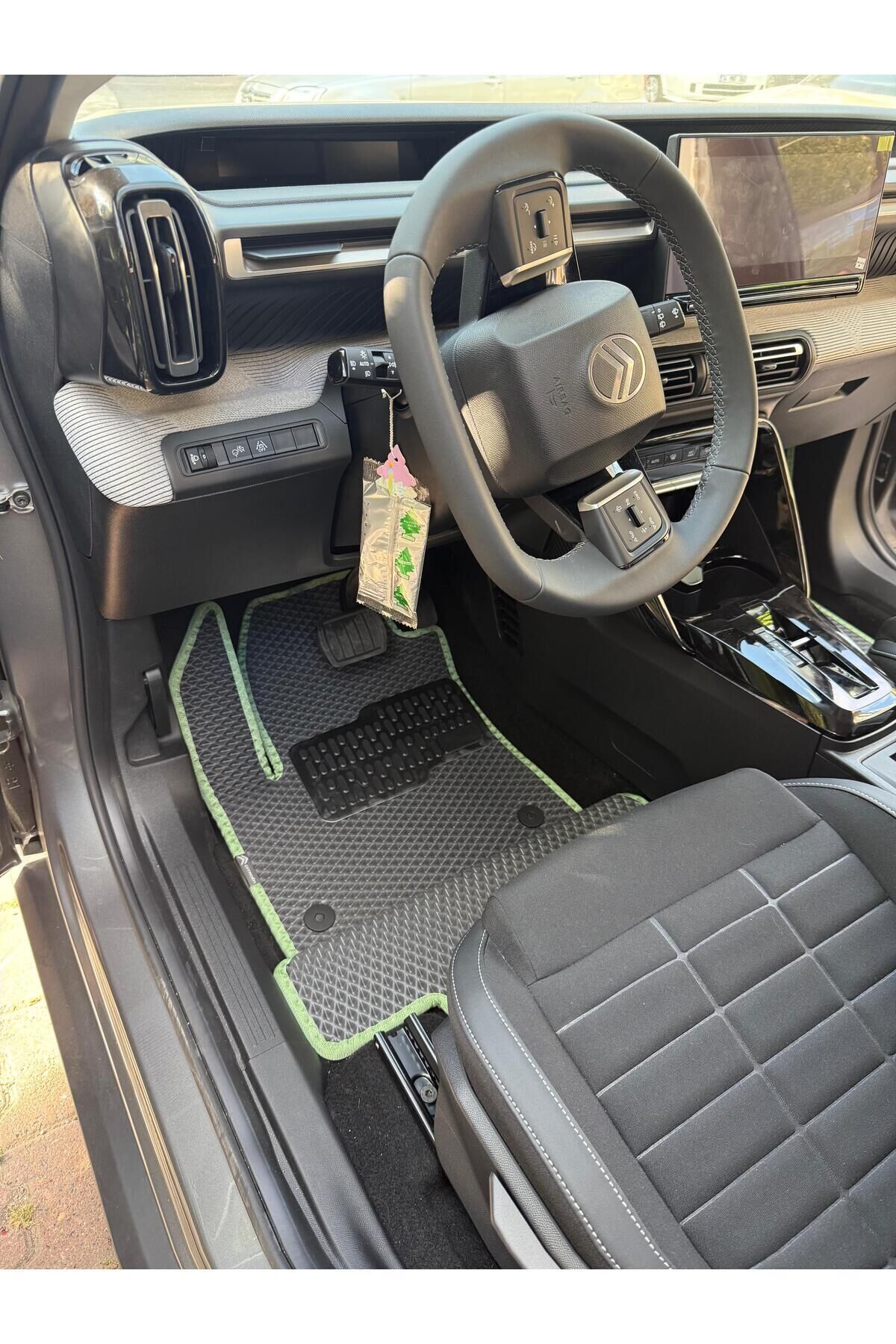 CİTROEN EC3 AİRCROSS ELEKTRİKLİ 2025 SONRASI KOLTUK ÖNÜ