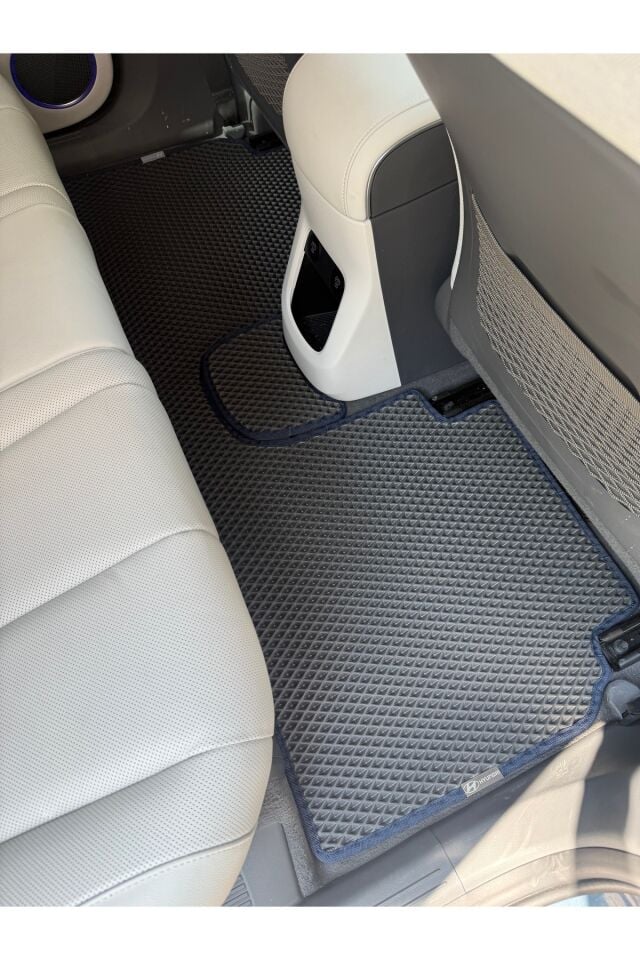 HYUNDAİ İONİQ 5 HAREKETLİ KONSOL EVA OTO PASPAS