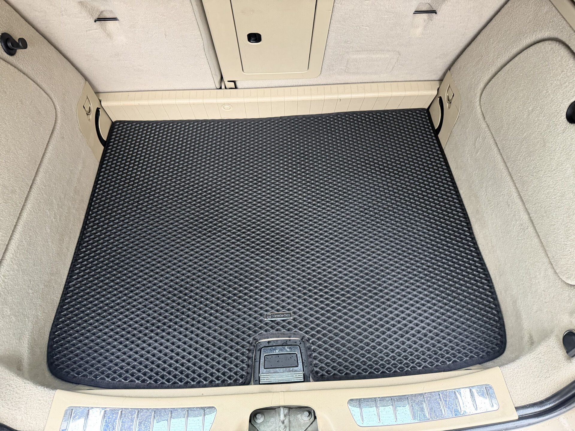 MERCEDES B SERİSİ W245 2005-2011 ALT KADEME EVA BAGAJ HAVUZU