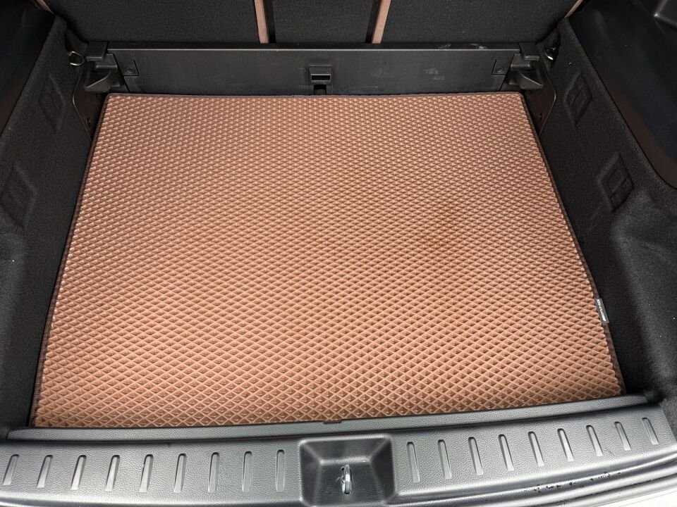 MERCEDES GLB X247 2020 SONRASI ALT KADEME EVA BAGAJ HAVUZU