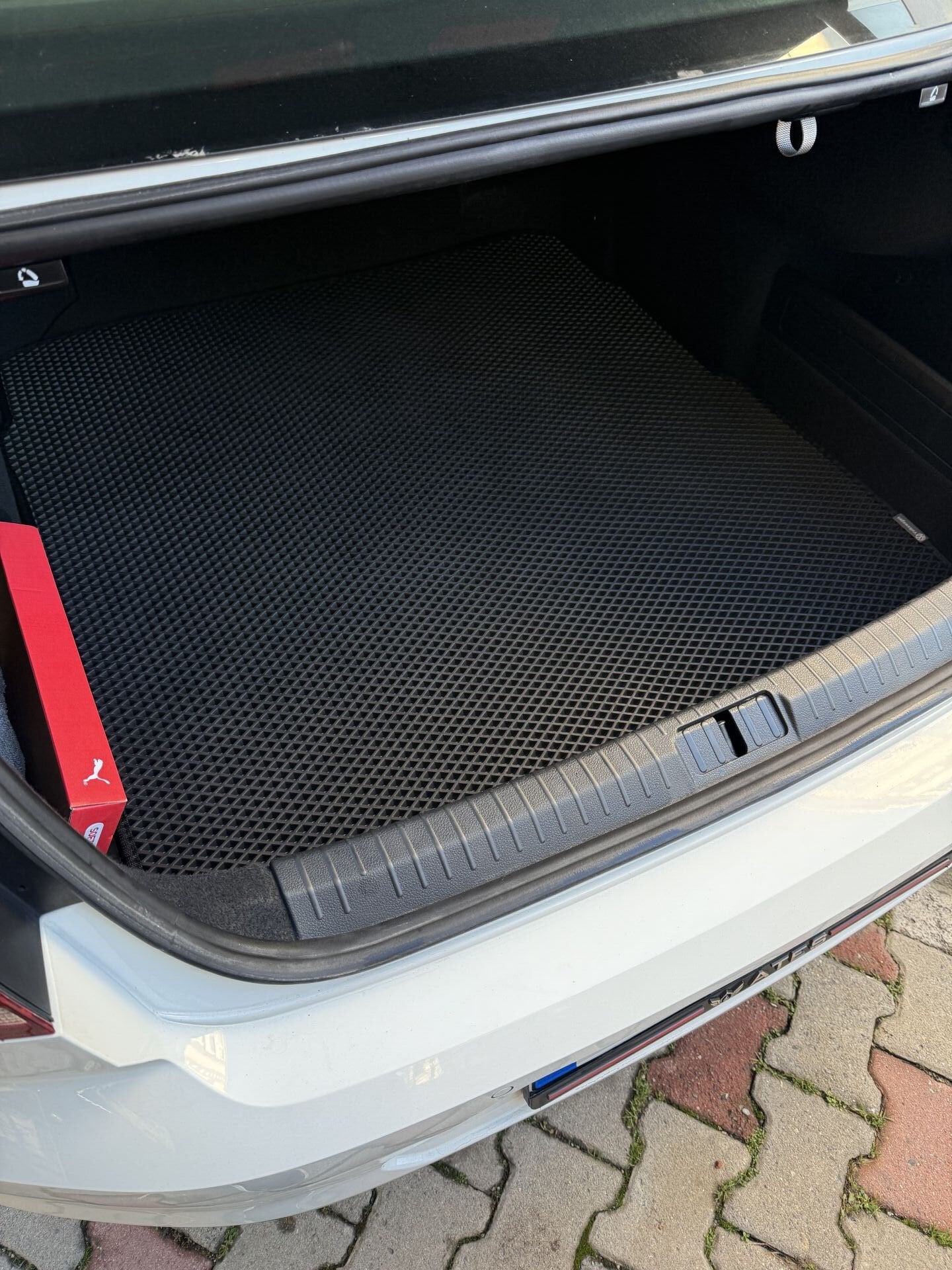 VOLKSWAGEN PASSAT B8-8.5 SEDAN 2015-2024 EVA BAGAJ HAVUZU