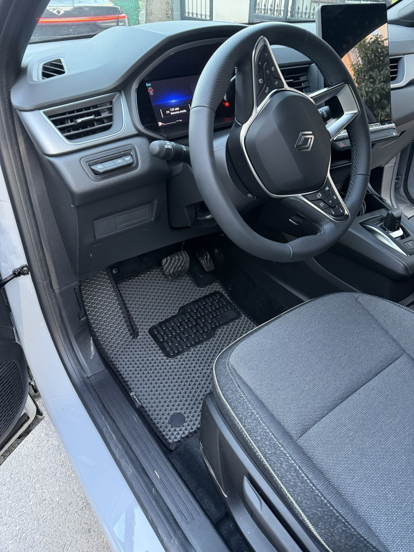 RENAULT CAPTUR 3 2025 SONRASI EVA OTO PASPAS