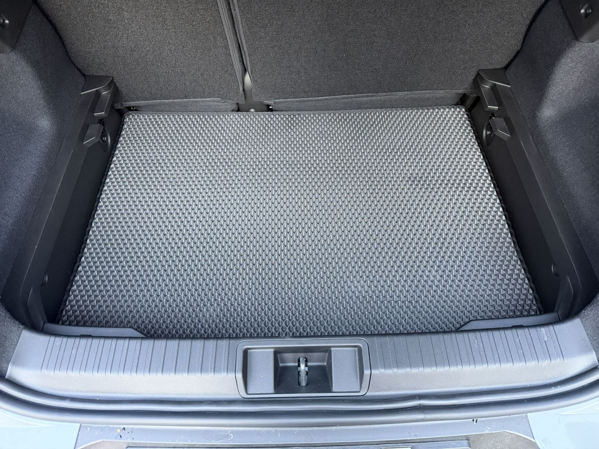 RENAULT CAPTUR 3 2025 SONRASI ALT KADEME EVA BAGAJ HAVUZU