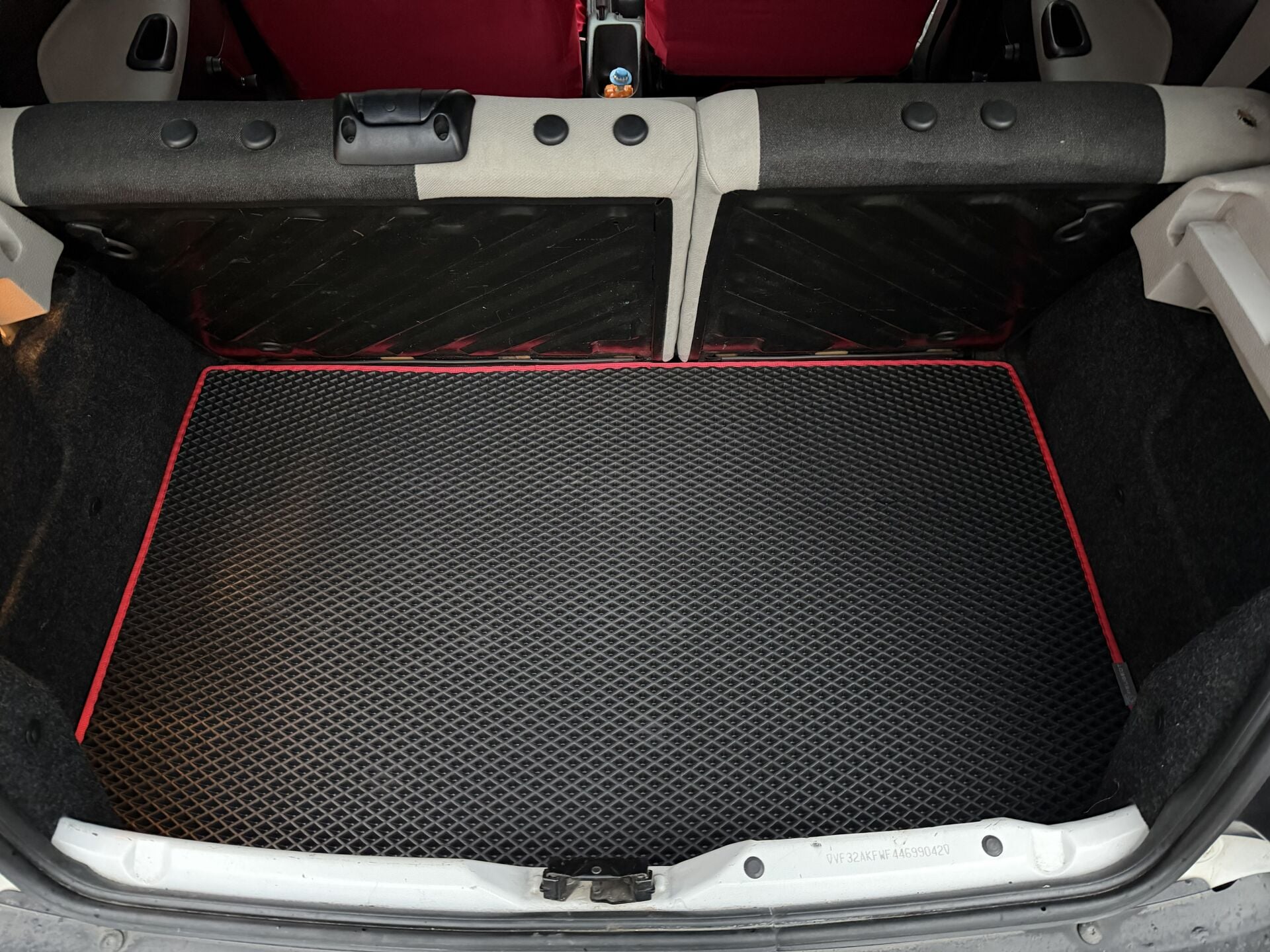 PEUGEOT 206 1998-2013 HATCHBACK EVA BAGAJ HAVUZU