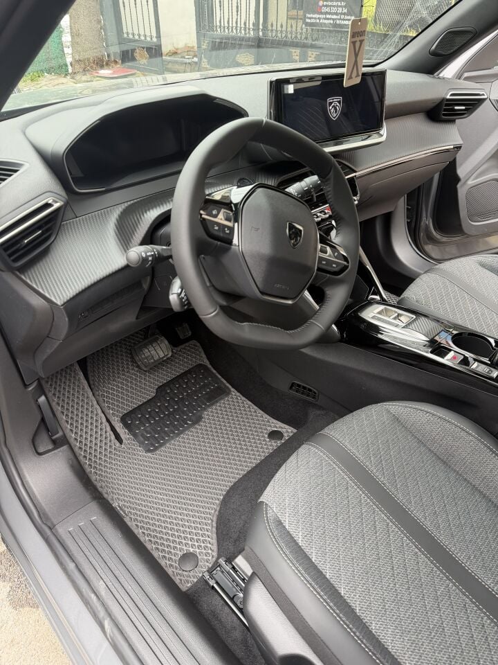 PEUGEOT 2008 HYBİRD 2025 SONRASI EVA OTO PASPASI